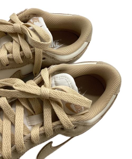 NIKE（ナイキ）NIKE (ナイキ) WMNS DUNK LOW 101SAIL / IO4244-101 ベージュ サイズ:US 6の古着・服飾アイテム