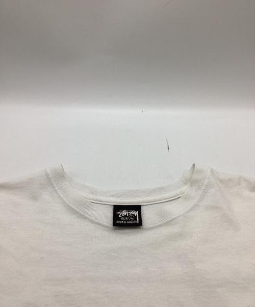 stussy（ステューシー）stussy (ステューシー) DOVER STREET MARKET (ドーバー ストリート マーケット) ロゴプリントTシャツ ホワイト サイズ:Lの古着・服飾アイテム