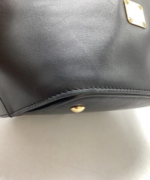 MCM（エムシーエム）MCM (エムシーエム) ワンショルダーバッグ ブラックの古着・服飾アイテム