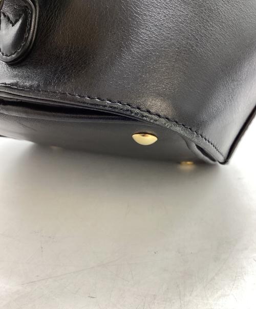 MCM（エムシーエム）MCM (エムシーエム) ワンショルダーバッグ ブラックの古着・服飾アイテム