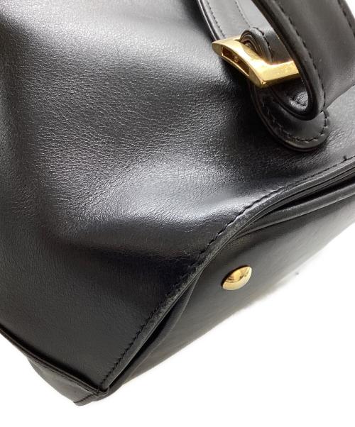 MCM（エムシーエム）MCM (エムシーエム) ワンショルダーバッグ ブラックの古着・服飾アイテム