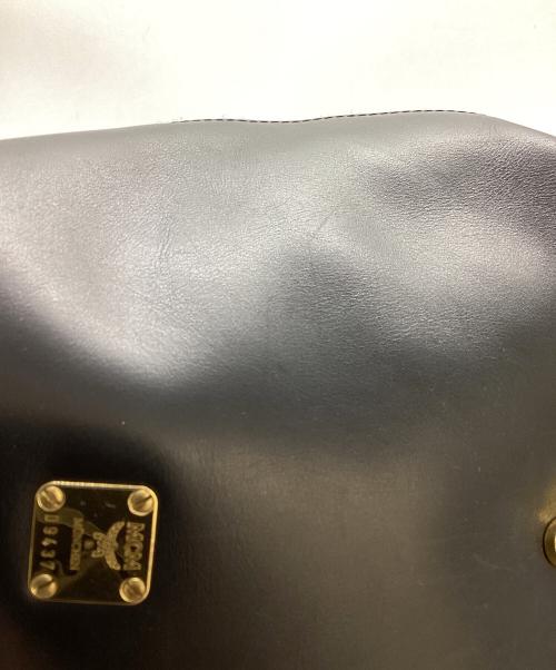 MCM（エムシーエム）MCM (エムシーエム) ワンショルダーバッグ ブラックの古着・服飾アイテム