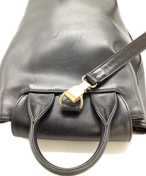 MCM（エムシーエム）MCM (エムシーエム) ワンショルダーバッグ ブラックの古着・服飾アイテム