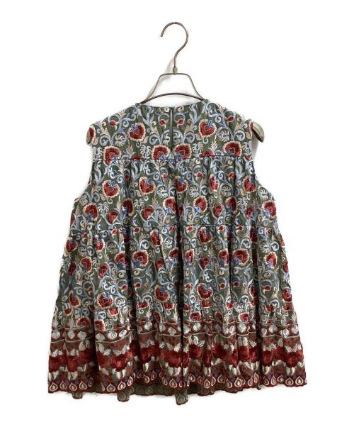 GRACE CONTINENTAL（（グレースコンチネンタル）GRACE CONTINENTAL (（グレースコンチネンタル) ティアード刺繍ノースリーブブラウス / 0120341301 グリーン サイズ:36の古着・服飾アイテム