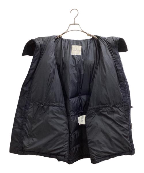 MONCLER（モンクレール）MONCLER (モンクレール) MONTEMART 切替ダウンジャケット　/　B20914230985 ネイビー サイズ:2の古着・服飾アイテム