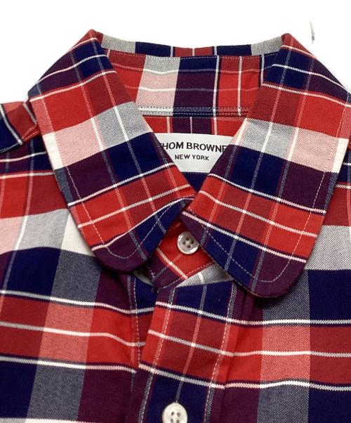 Thom Browne（トムブラウン）Thom Browne (トムブラウン) ラウンドカラーチェックシャツ　/　MWL006AW6218 レッド×ブルー サイズ:3の古着・服飾アイテム