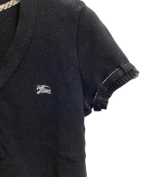 BURBERRY BLUE LABEL（バーバリー ブルー レーベル）BURBERRY BLUE LABEL (バーバリー ブルー レーベル) ヘンリーネック半袖ニット / FB524-116-09 ブラック サイズ:38の古着・服飾アイテム
