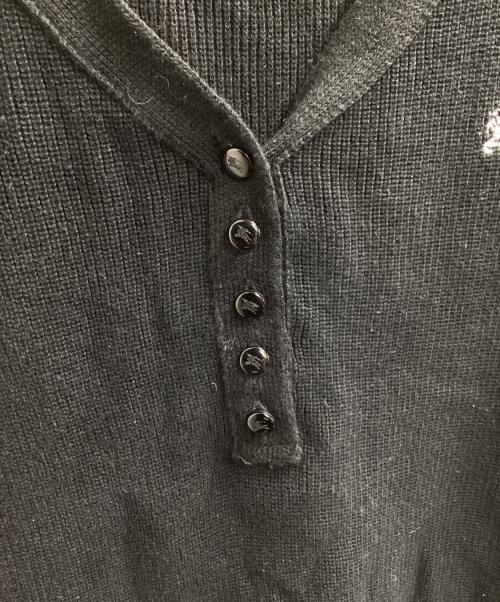 BURBERRY BLUE LABEL（バーバリー ブルー レーベル）BURBERRY BLUE LABEL (バーバリー ブルー レーベル) ヘンリーネック半袖ニット / FB524-116-09 ブラック サイズ:38の古着・服飾アイテム