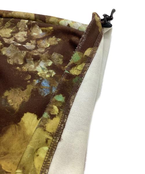LAD MUSICIAN（ラッドミュージシャン）LAD MUSICIAN (ラッドミュージシャン) ESTER JERSEY INKJET FLOWER 2TUCK TRACK PANTS ブラウン サイズ:44の古着・服飾アイテム