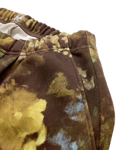 LAD MUSICIAN（ラッドミュージシャン）LAD MUSICIAN (ラッドミュージシャン) ESTER JERSEY INKJET FLOWER 2TUCK TRACK PANTS ブラウン サイズ:44の古着・服飾アイテム