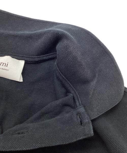 AMI Alexandre Mattiussi（アミアレクサンドルマテュッシ）AMI Alexandre Mattiussi (アミアレクサンドルマテュッシ) AMI DE COEUR POLO SHIRT（アミデクールポロシャツ）/ BFUPL001.760 ブラック サイズ:ＸＳの古着・服飾アイテム