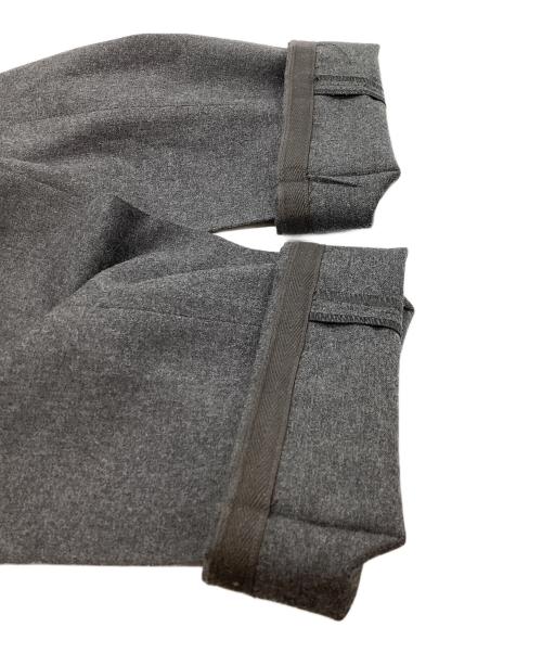 INCOTEX（インコテックス）INCOTEX (インコテックス) スラックス グレー サイズ:48の古着・服飾アイテム