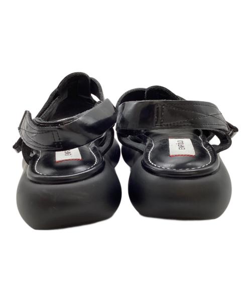 ENFOLD（エンフォルド）ENFOLD　 (エンフォルド) TUBE-SOLE SANDAL / チューブソールサンダル ブラック サイズ:38の古着・服飾アイテム