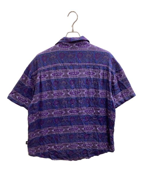 stussy（ステューシー）stussy (ステューシー) Baroque Shirt　/　1110099 パープル サイズ:Mの古着・服飾アイテム