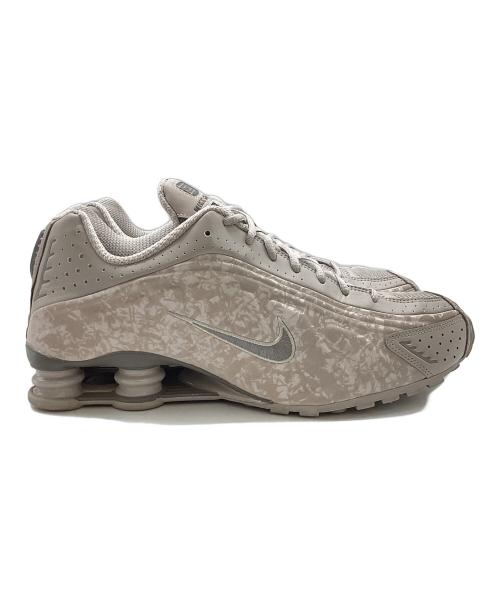 NIKE（ナイキ）NIKE (ナイキ) Shox R4 / HV0934-001 グレー サイズ:28.5の古着・服飾アイテム