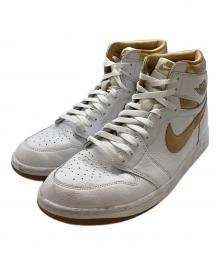 NIKE（ナイキ）の古着「WMNS AIR JORDAN 1 RETORO HI OG / FD2596-107」｜ゴールド×ホワイト