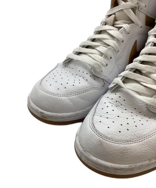 NIKE（ナイキ）NIKE (ナイキ) WMNS AIR JORDAN 1 RETORO HI OG / FD2596-107 ゴールド×ホワイト サイズ:29の古着・服飾アイテム