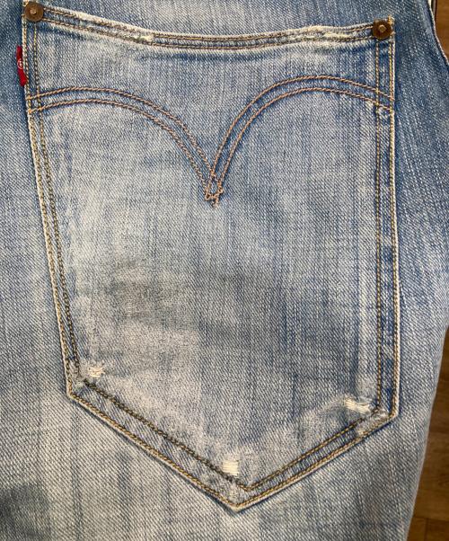 LEVI'S RED（リーバイス レッド）LEVI'S RED (リーバイス レッド) ダメージデニムパンツ / 2901-11 / ボタン裏J58 インディゴ サイズ:32の古着・服飾アイテム