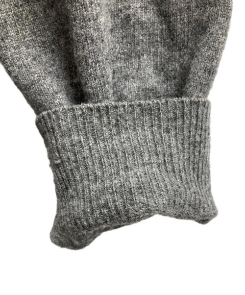 PLAY COMME des GARCONS（プレイコムデギャルソン）PLAY COMME des GARCONS (プレイコムデギャルソン) ハートワッペンカーディガン グレー サイズ:Sの古着・服飾アイテム