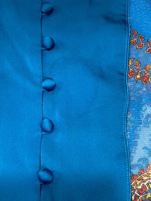 VIVIENNE TAM（ヴィヴィアンタム）VIVIENNE TAM (ヴィヴィアンタム) ペイズリーシアーカットソー ブルー サイズ:1の古着・服飾アイテム