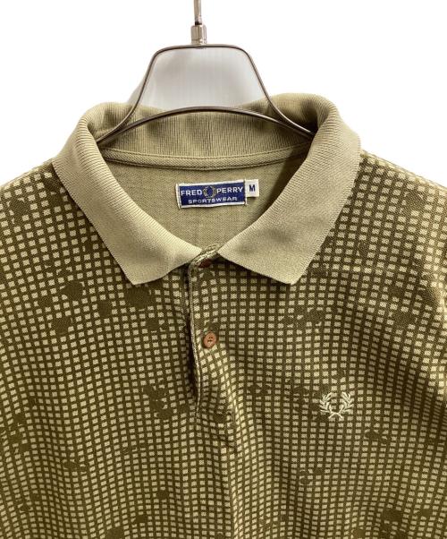 FRED PERRY（フレッドペリー）FRED PERRY (フレッドペリー) ポロシャツ / ナイトデザートカモ オリーブ サイズ:Mの古着・服飾アイテム