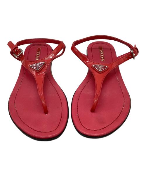 PRADA SPORTS（プラダスポーツ）PRADA SPORTS (プラダスポーツ) トライアングルロゴ パテントレザー サンダル レッド サイズ:36の古着・服飾アイテム