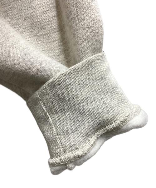 FOG ESSENTIALS（フィアオブゴッド エッセンシャル）FOG ESSENTIALS (フィアオブゴッド エッセンシャル) フロッキープリントクルーネックスウェット グレー サイズ:Sの古着・服飾アイテム