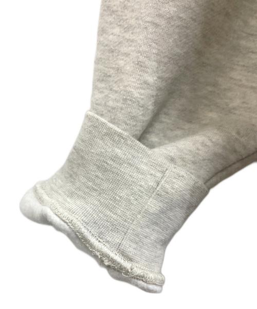 FOG ESSENTIALS（フィアオブゴッド エッセンシャル）FOG ESSENTIALS (フィアオブゴッド エッセンシャル) フロッキープリントクルーネックスウェット グレー サイズ:Sの古着・服飾アイテム