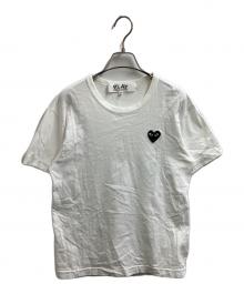 PLAY COMME des GARCONS（プレイコムデギャルソン）の古着「T-Shirt With Black Emblem / 黒ハートロゴ Tシャツ / AX-T064 / AD2023」｜ホワイト