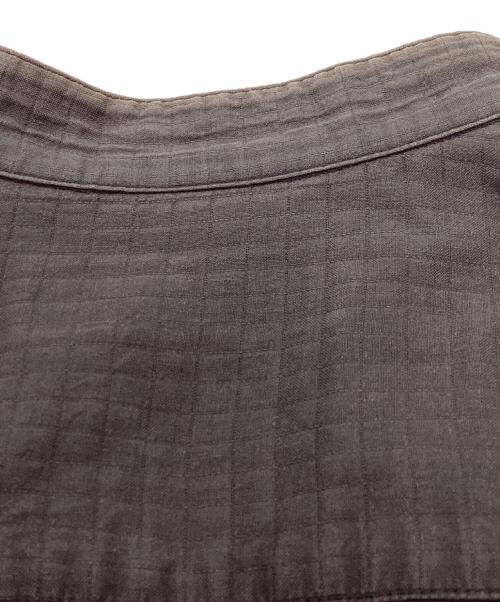 ISSEY MIYAKE MEN（イッセイミヤケメン）ISSEY MIYAKE MEN (イッセイミヤケメン) クロスプラッド 長袖シャツ グレー サイズ:3の古着・服飾アイテム