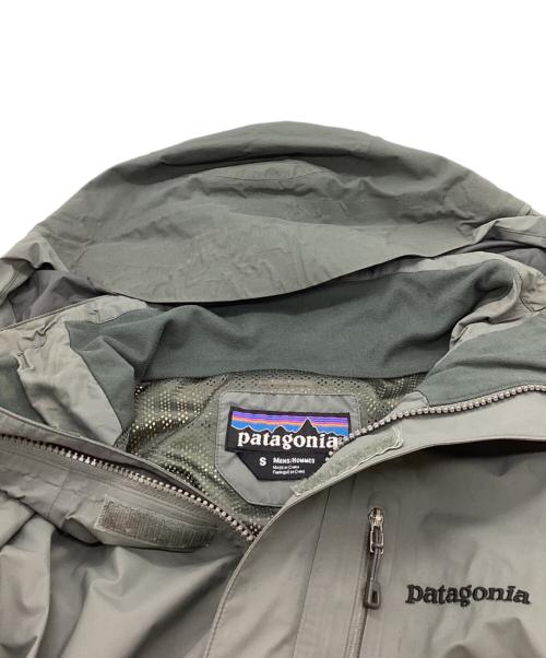 Patagonia（パタゴニア）Patagonia (パタゴニア) Piolet Jacket / 83380FA11 グレー サイズ:Sの古着・服飾アイテム