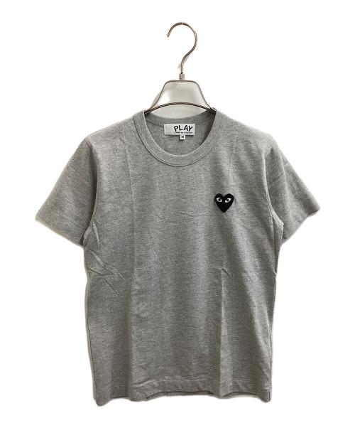 PLAY COMME des GARCONS（プレイコムデギャルソン）PLAY COMME des GARCONS (プレイコムデギャルソン) Black Heart T-Shirt グレー サイズ:Mの古着・服飾アイテム