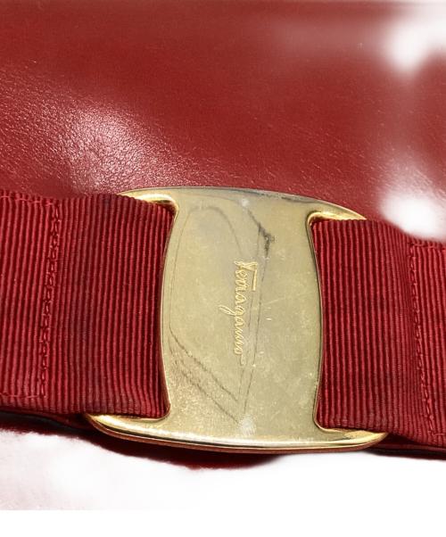 Salvatore Ferragamo（サルヴァトーレ フェラガモ）Salvatore Ferragamo (サルヴァトーレ フェラガモ) リボンショルダーバッグ レッドの古着・服飾アイテム