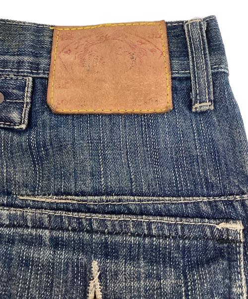 EVISU（エヴィス）EVISU (エヴィス) 立体裁断デニムパンツ / Lot2007 ブルー サイズ:32の古着・服飾アイテム