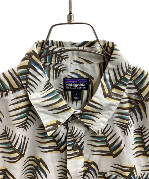Patagonia（パタゴニア）Patagonia (パタゴニア) メンズ・ゴー・トゥ・シャツ / 52691 アイボリー サイズ:Mの古着・服飾アイテム