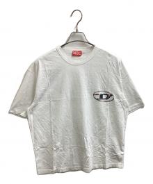 DIESEL（ディーゼル）の古着「プラネットデジタルプリントＴ / T-WASH-L6」｜ホワイト
