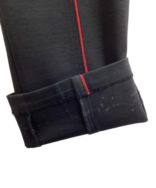 JOHN LAWRENCE SULLIVAN（ジョン ローレンス サリバン）JOHN LAWRENCE SULLIVAN (ジョン ローレンス サリバン) CENTER LINE PANTS / センターラインパンツ / 2A017-0218-20 ブラック サイズ:44の古着・服飾アイテム
