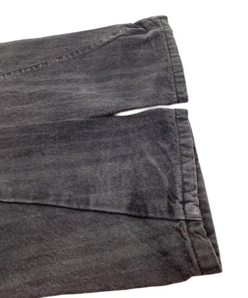 Vivienne Westwood man（ヴィヴィアン ウェストウッド マン）Vivienne Westwood man (ヴィヴィアン ウェストウッド マン) ASYMMETRIC STRIPE JEANS / 立体裁断 ブラック サイズ:46の古着・服飾アイテム