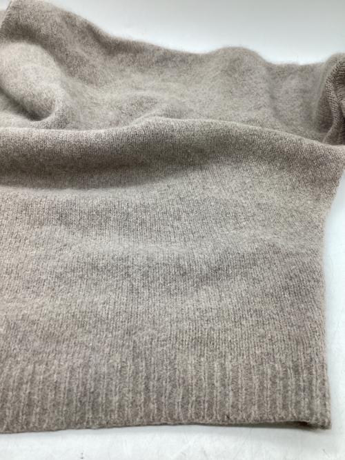 BEARDSLEY（ビアズリー）BEARDSLEY (ビアズリー) ウールドルマンニット　/　BEZ1032405A0002 アイボリー サイズ:FREEの古着・服飾アイテム