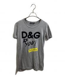 DOLCE & GABBANA（ドルチェ＆ガッバーナ）の古着「ロゴプリントスパンコールＴ」｜グレー