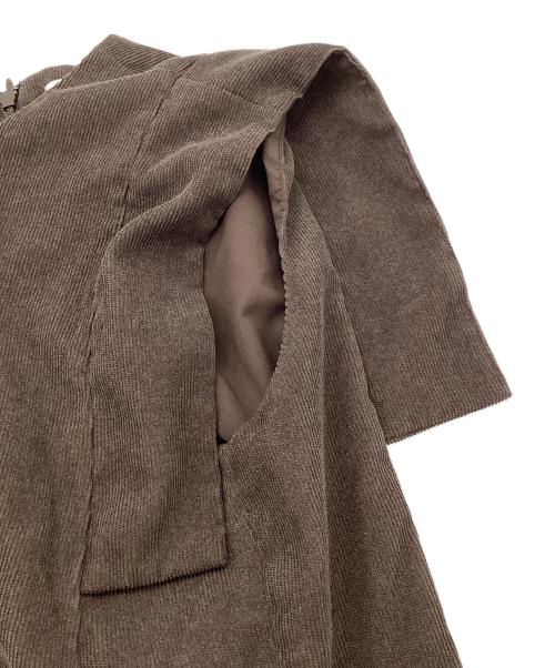 CLANE（クラネ）CLANE (クラネ) MINAMI TANAKA (ミナミ タナカ) QUARE SLEEVE ALL IN ONE ブラウン サイズ:1（実寸サイズと備考欄をご確認してください）の古着・服飾アイテム