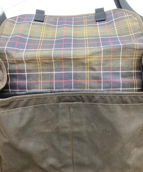 Barbour（バブアー）Barbour (バブアー) Fieldワックスメッセンジャーバッグ ブラウンの古着・服飾アイテム