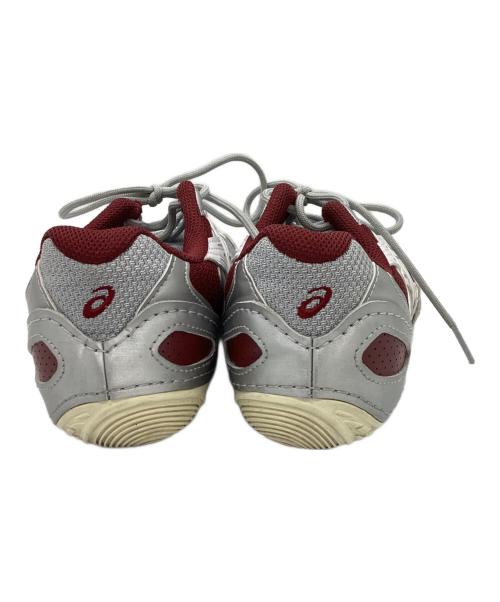 asics（アシックス）asics (アシックス) HYPERSYNC（ハイパーソニック）/ 1203A879 シルバー サイズ:5 1/2の古着・服飾アイテム