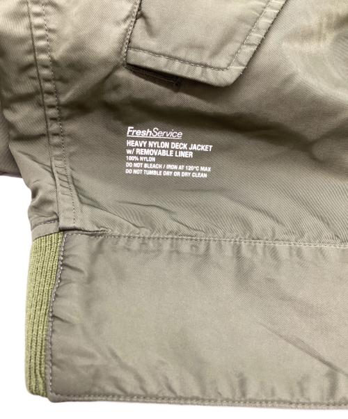 FreshService（フレッシュサービス）FreshService (フレッシュサービス) HEAVY NYLON DECK JACKET（ヘビーナイロンデッキジャケット）/ FSC253-30140 オリーブ サイズ:Lの古着・服飾アイテム