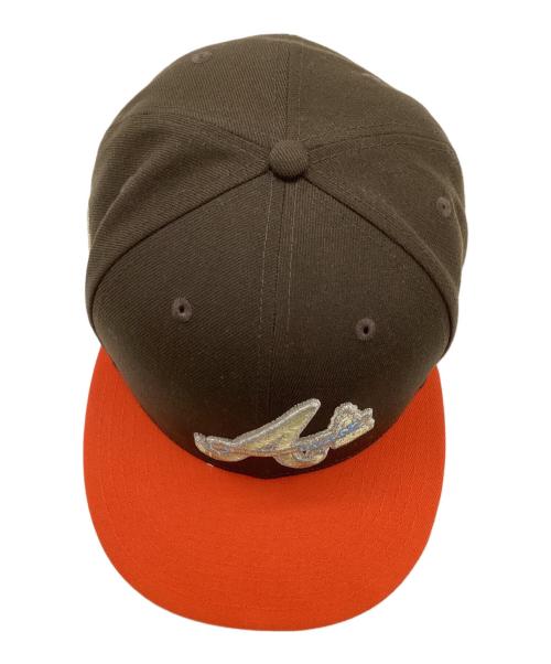 New Era（ニューエラ）New Era (ニューエラ) 59FIFTY Atlanta Braves ブラウン×オレンジ サイズ:7 7/8の古着・服飾アイテム