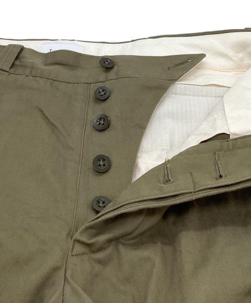 Tangent（タンジェント）Tangent (タンジェント) PIERRE アーミーヘリンボーンパンツ グリーン サイズ:44の古着・服飾アイテム