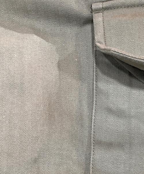 Tangent（タンジェント）Tangent (タンジェント) PIERRE アーミーヘリンボーンパンツ グリーン サイズ:44の古着・服飾アイテム