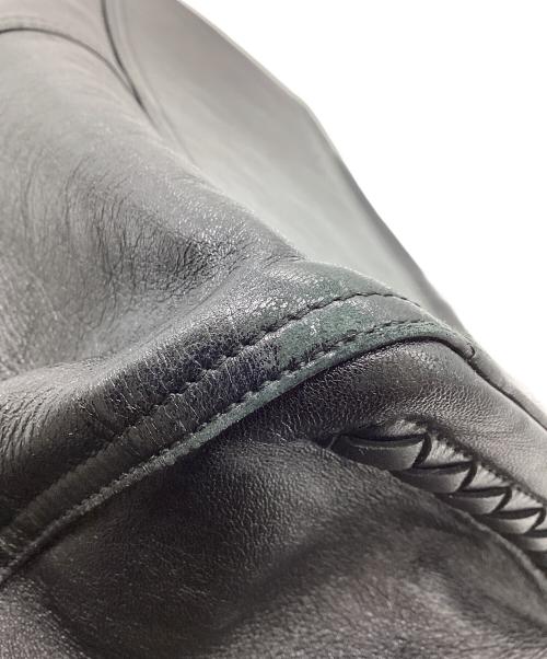 BOTTEGA VENETA（ボッテガベネタ）BOTTEGA VENETA (ボッテガベネタ) イントレチャート ワンショルダーバッグ ブラックの古着・服飾アイテム