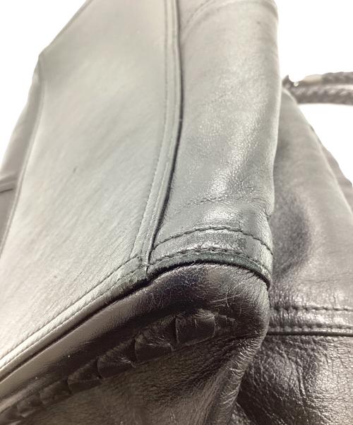 BOTTEGA VENETA（ボッテガベネタ）BOTTEGA VENETA (ボッテガベネタ) イントレチャート ワンショルダーバッグ ブラックの古着・服飾アイテム