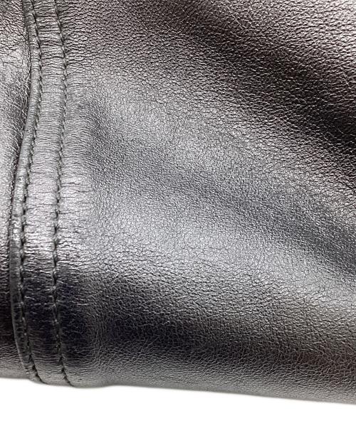 BOTTEGA VENETA（ボッテガベネタ）BOTTEGA VENETA (ボッテガベネタ) イントレチャート ワンショルダーバッグ ブラックの古着・服飾アイテム